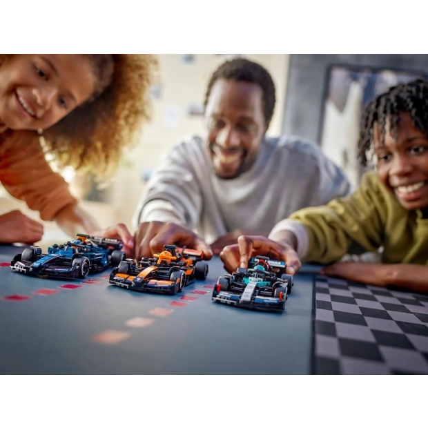 LEGO Speed Champions 77251 Bolid F1® McLaren Team MCL38 V29-10274692