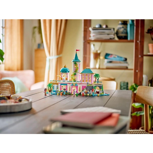 LEGO DISNEY 43267 PRINCESS CASTLE & ROYAL PETS-10806884