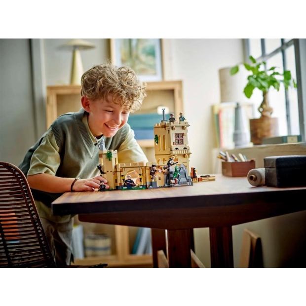 LEGO Harry Potter 76447 Zamek Hogwart lekcja latania na miotle-10807076