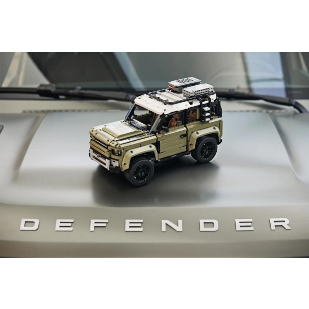 LEGO 42110 Land Rover Defender-10849631