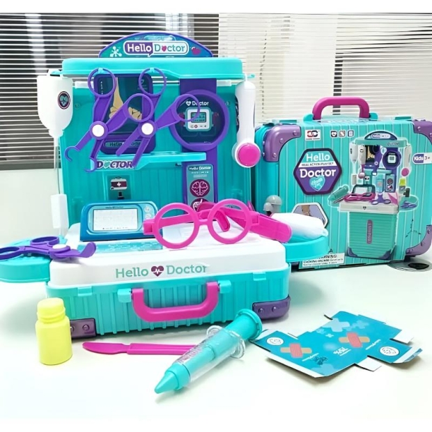 Zestaw małego lekarza wózek z akcesoriami 2w1
