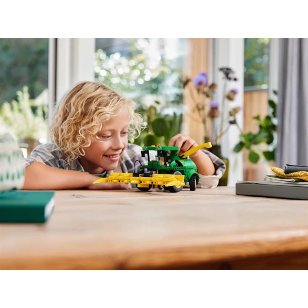LEGO TECHNIC 42168 John Deere 9700 Forage Harvester-8352980