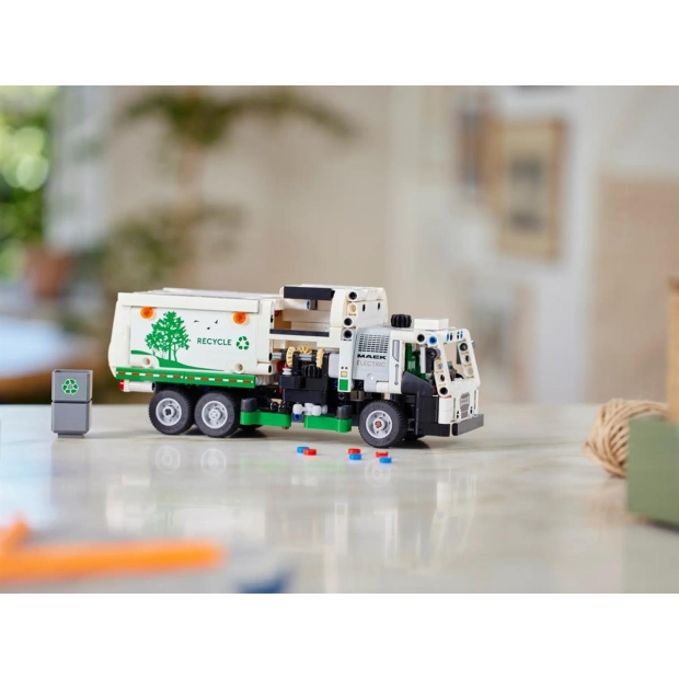LEGO TECHNIC 42167 Śmieciarka Mack® LR Electric-8353722