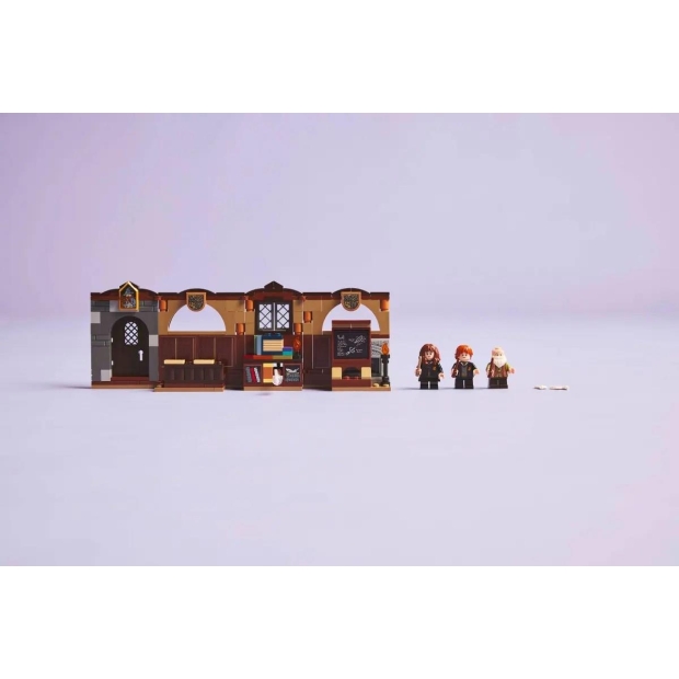 LEGO HARRY POTTER 76442 Zamek Hogwart: Zajęcia z zaklęć i uroków-9756832